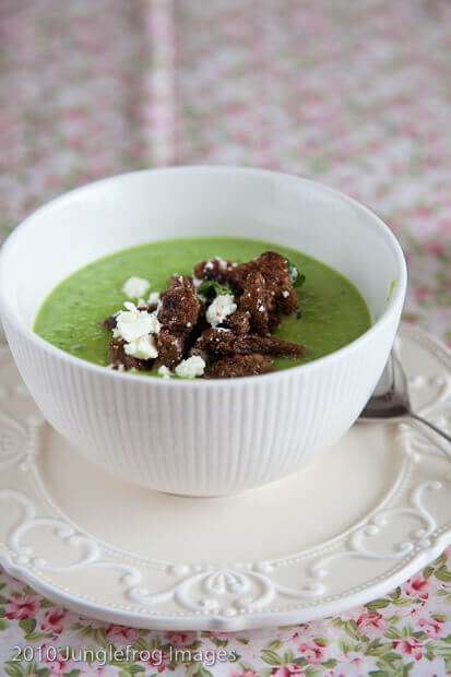 Pea soup with feta and mint | insimoneskitchen.com