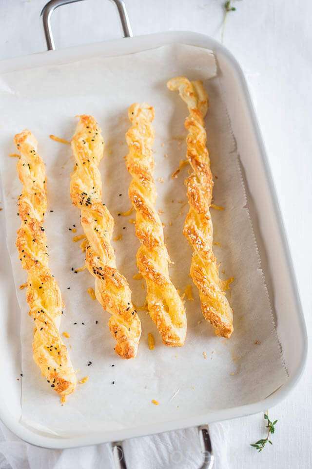 Puff pastry cheese sticks | insimoneskitchen.com