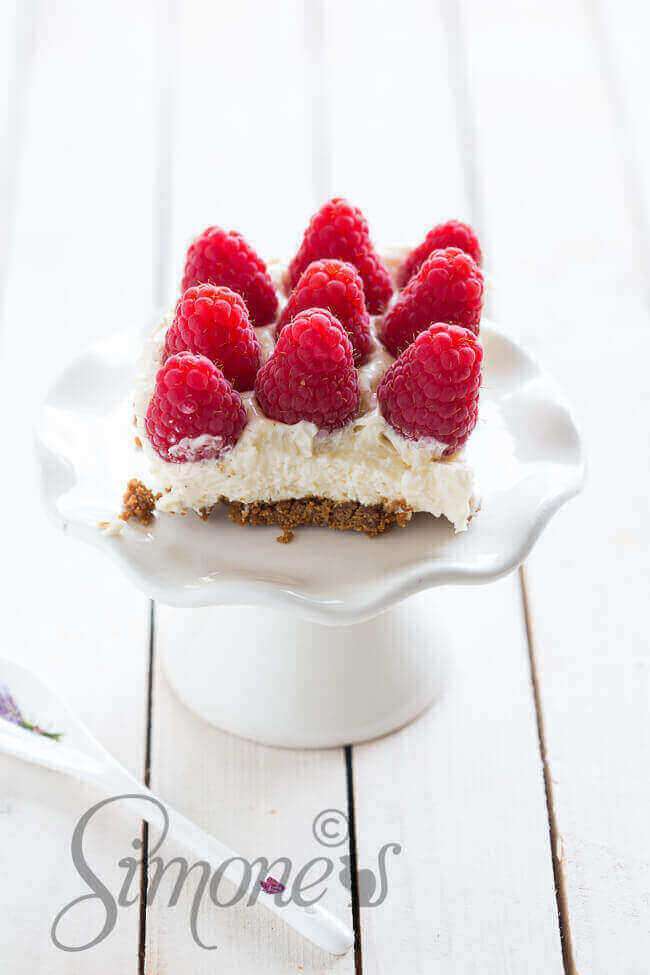 Super simple raspberry cheesecake  | insimoneskitchen.com
