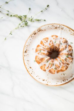 Lemon and thyme bundt cake | insimoneskitchen.com