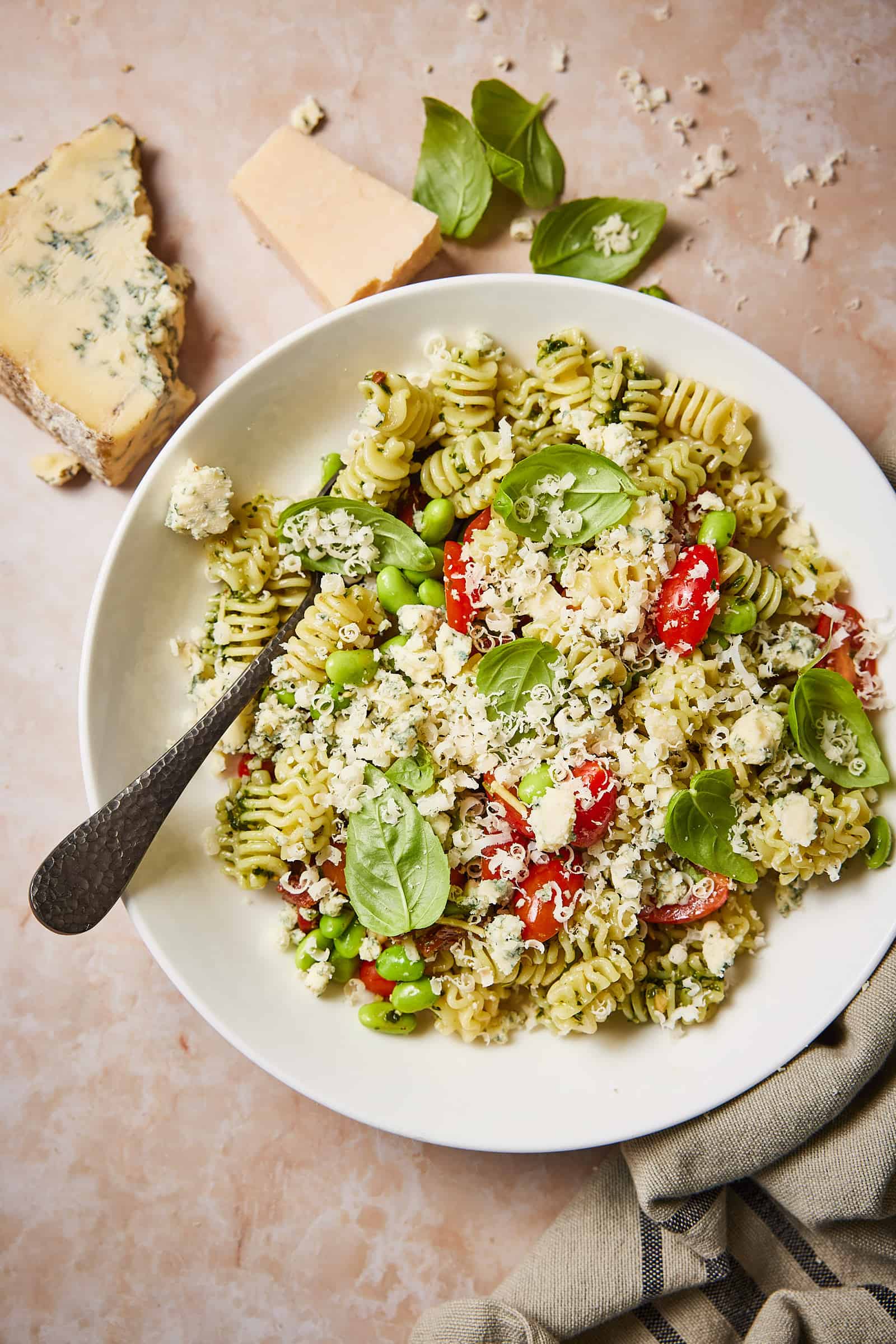 Blue cheese pasta salad
