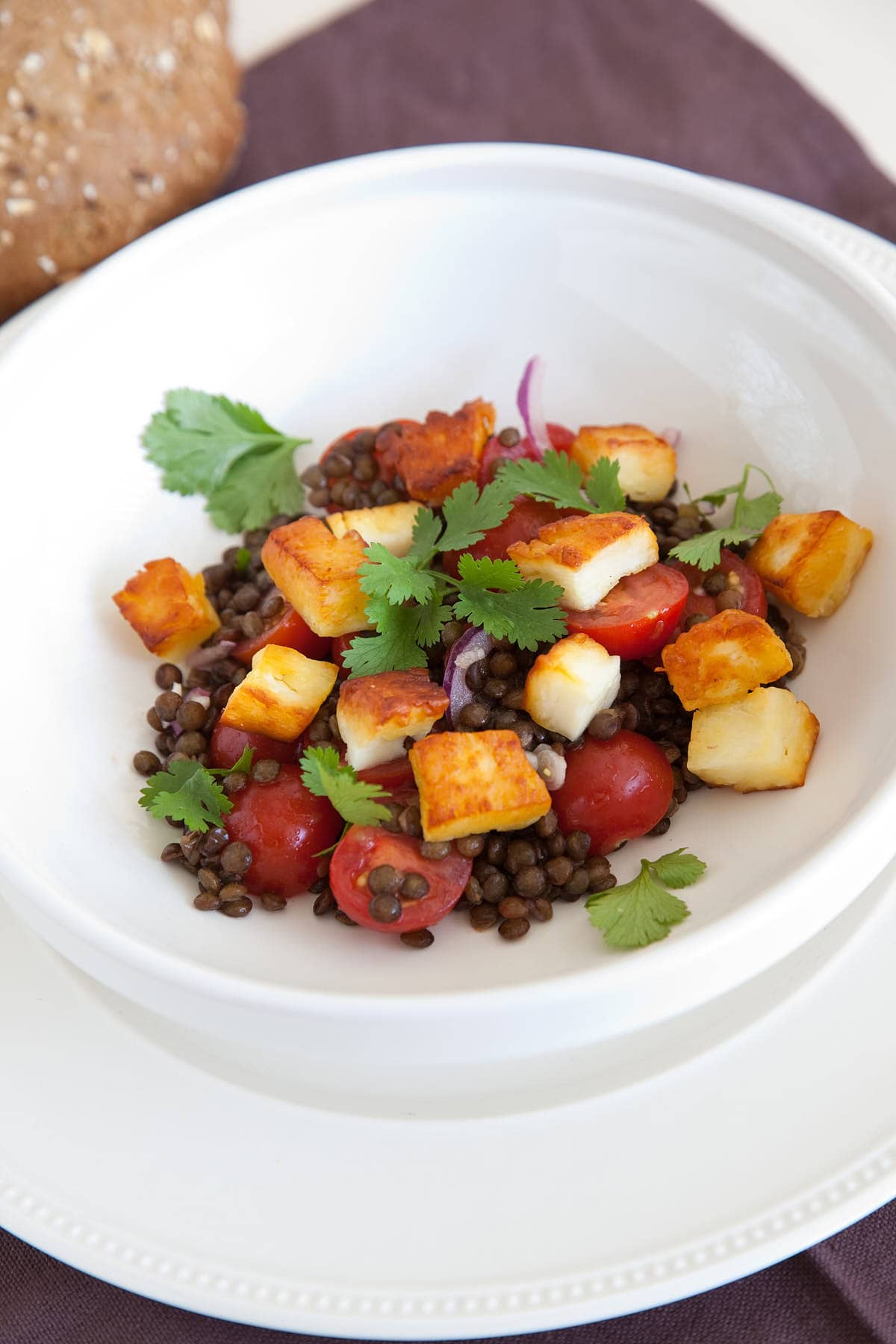 Halloumi and lentil salad