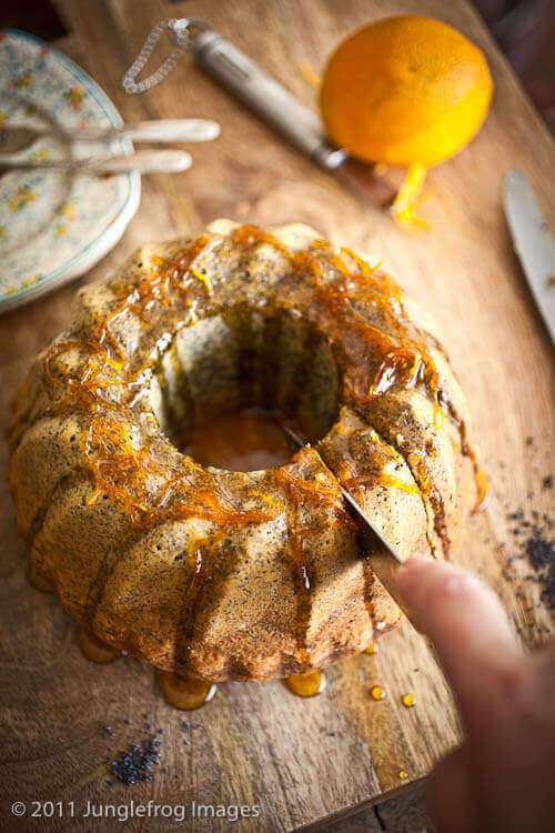 Orange and poppy seed bundt cake