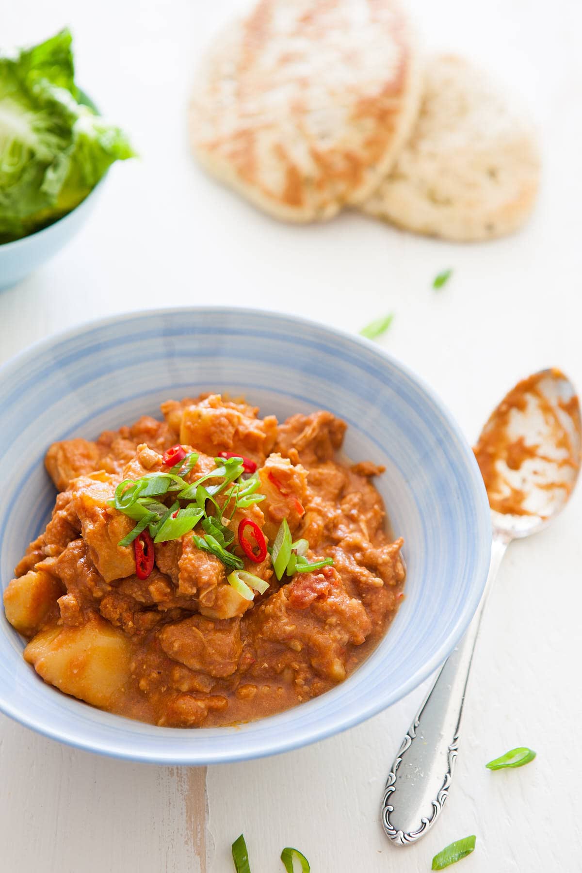 Slow cooker chicken and potatoes