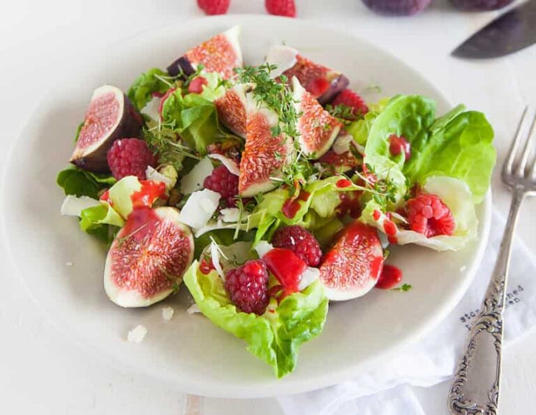 Fresh fig salad