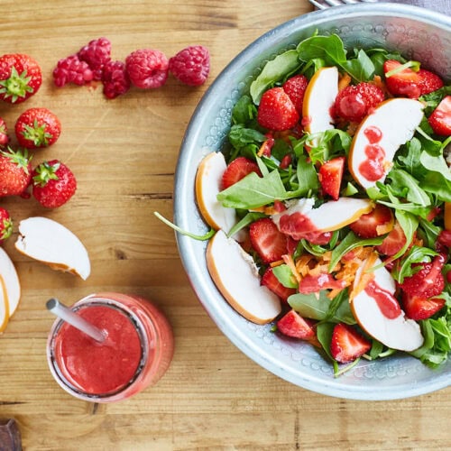 Strawberry salad with chicken