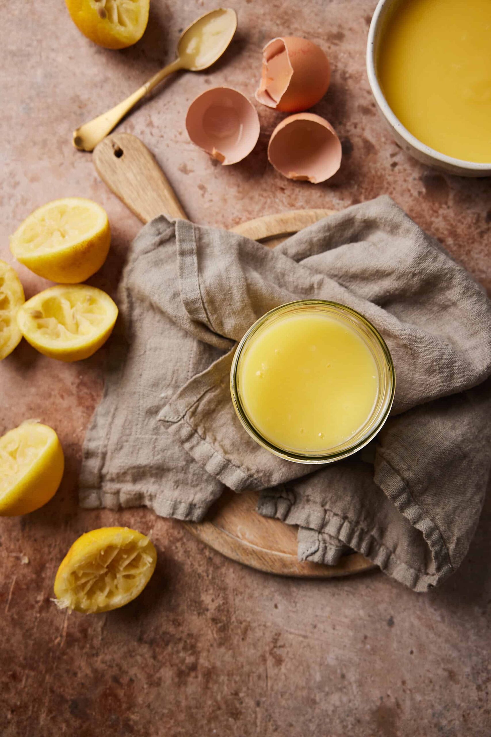 Homemade lemon curd