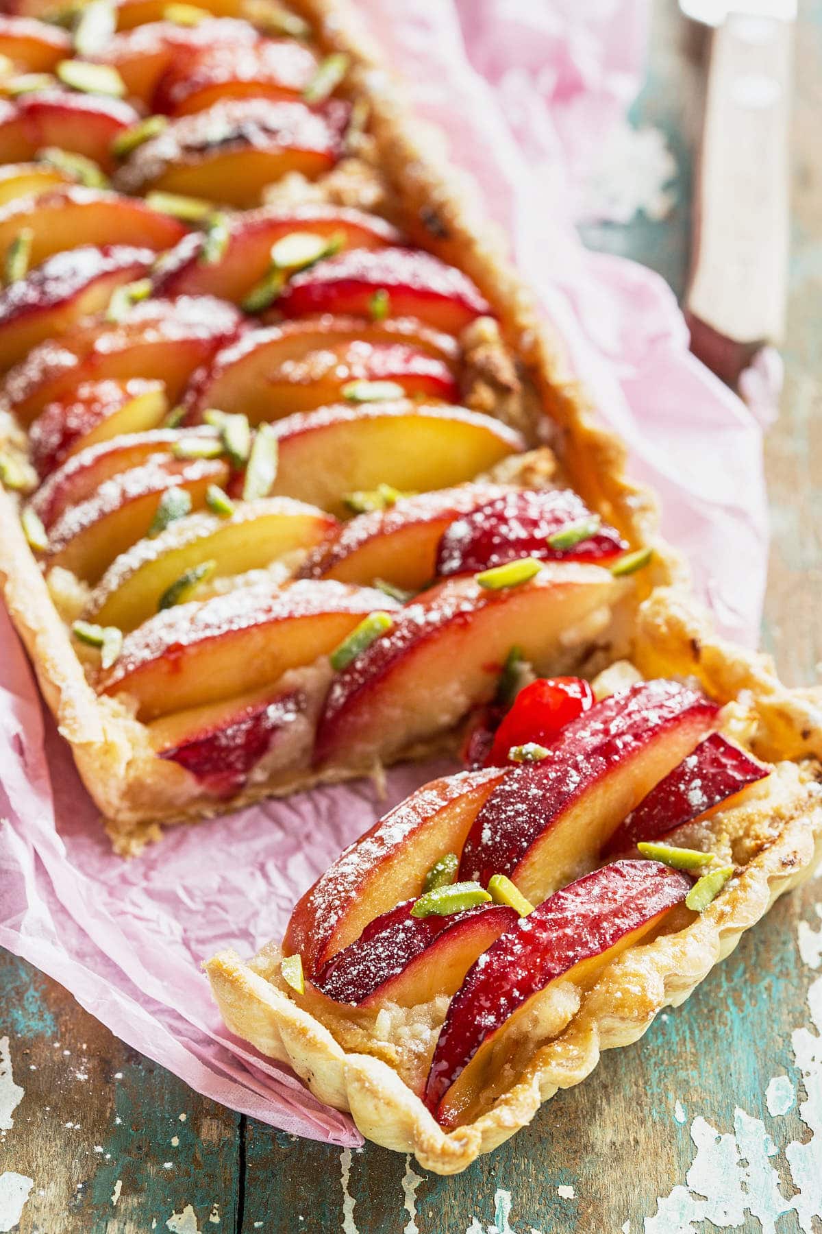 Plum tart with marzipan