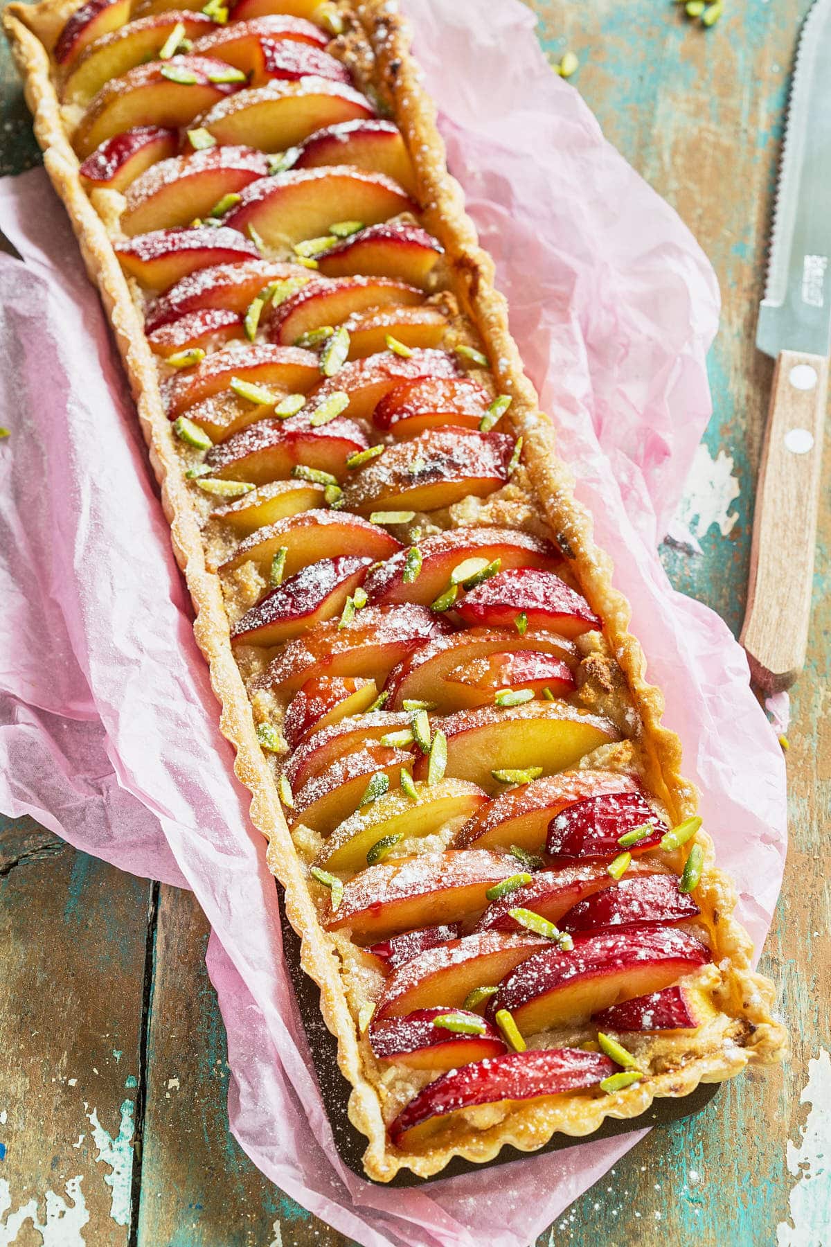Plum tart with marzipan