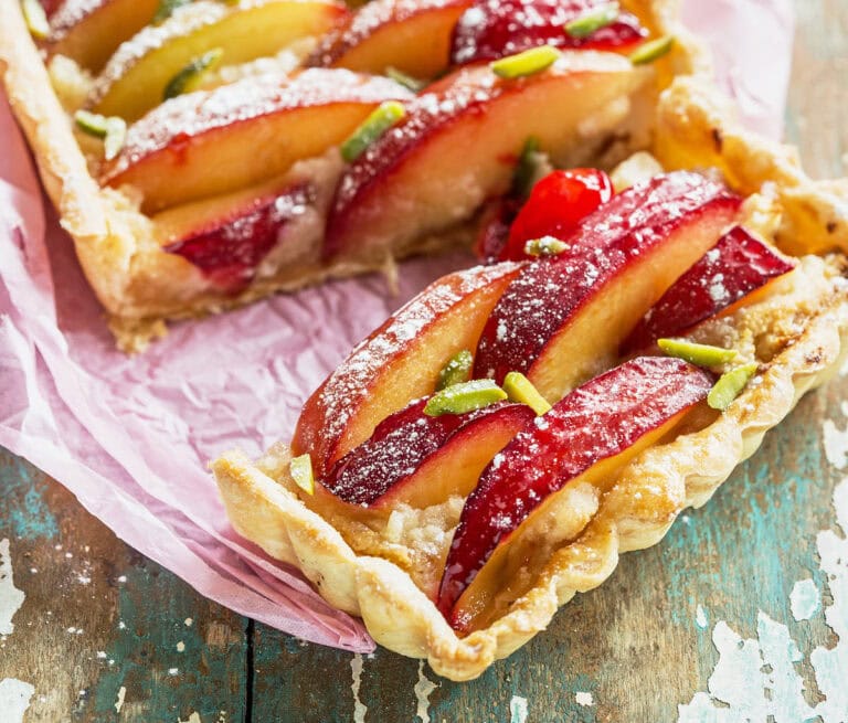 Plum tart with marzipan