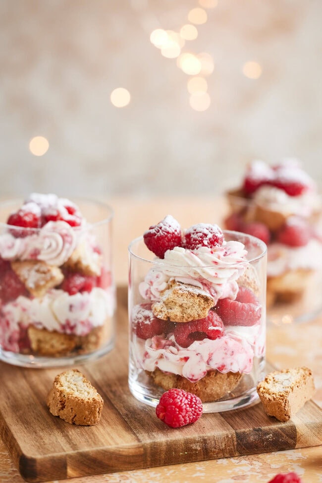 Dessert with mascarpone and raspberries
