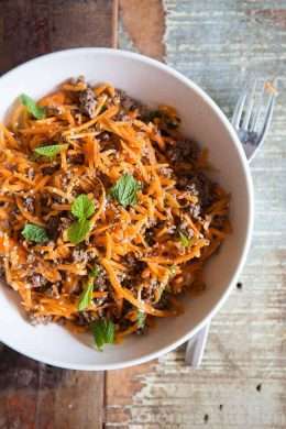 Carrot salad with minced meat