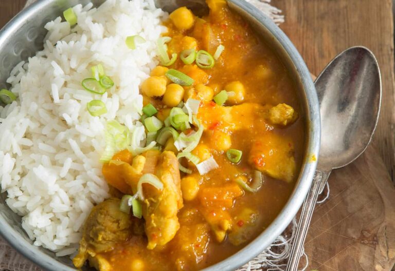 pukka yellow chicken curry