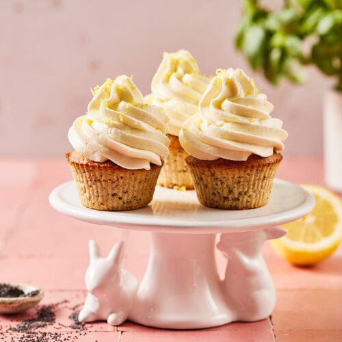 lemon poppy seed cupcakes
