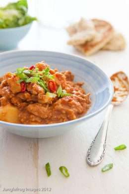 Slowcooker curry met kip en aardappel | insimonesk.wpengine.com