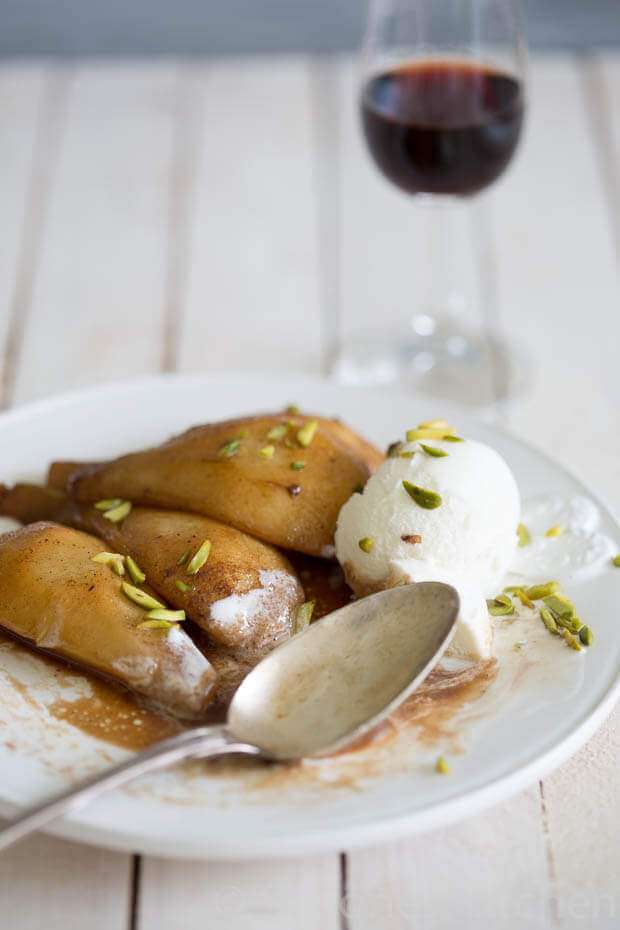 Roasted pears with vanilla ice cream | insimoneskitchen.com