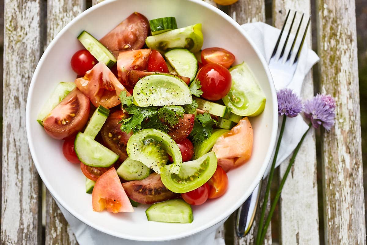 Easy tomato salad