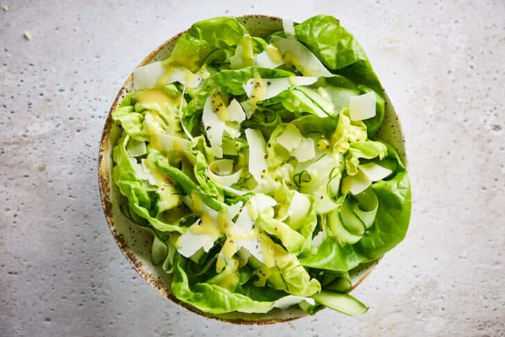 Lettuce and cucumber salad