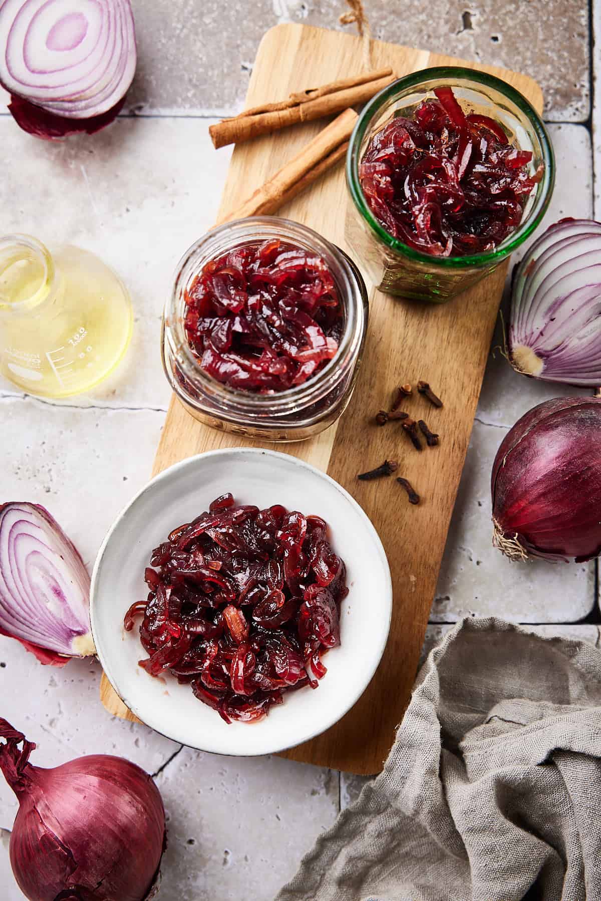 Red onion chutney