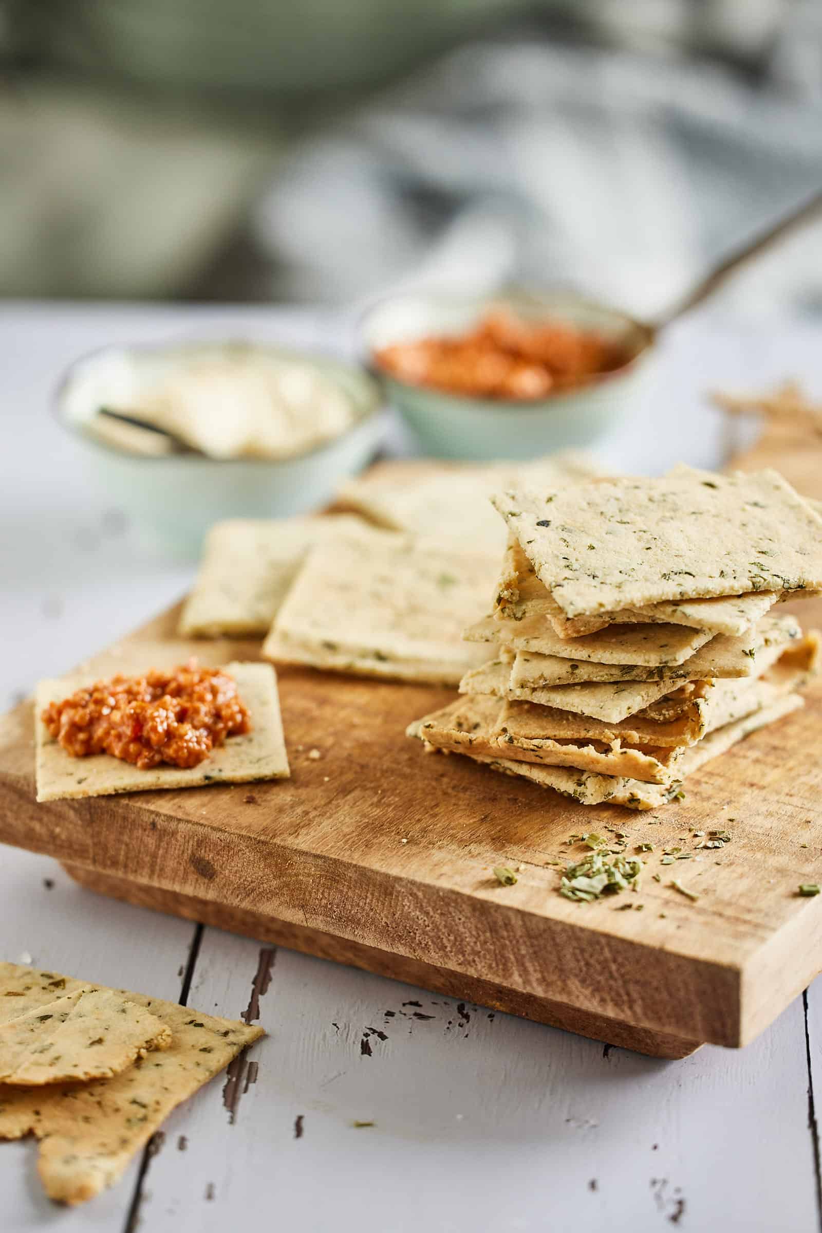 gluten free crackers with herbs
