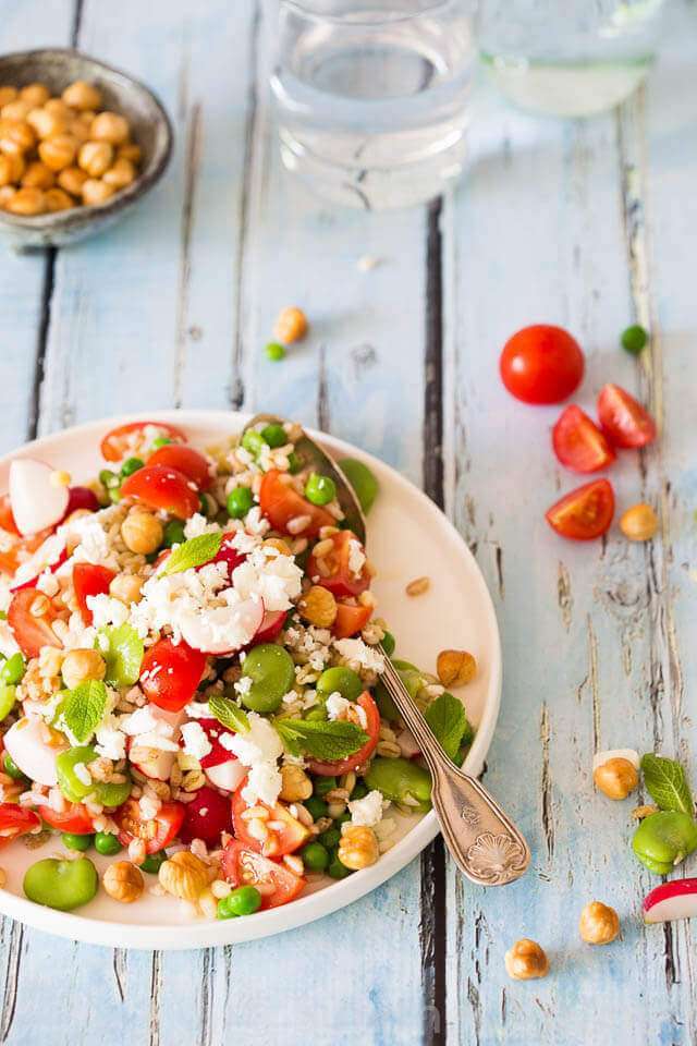broad bean salad with cherry tomatoes and mixer grains | insimoneskitchen.com