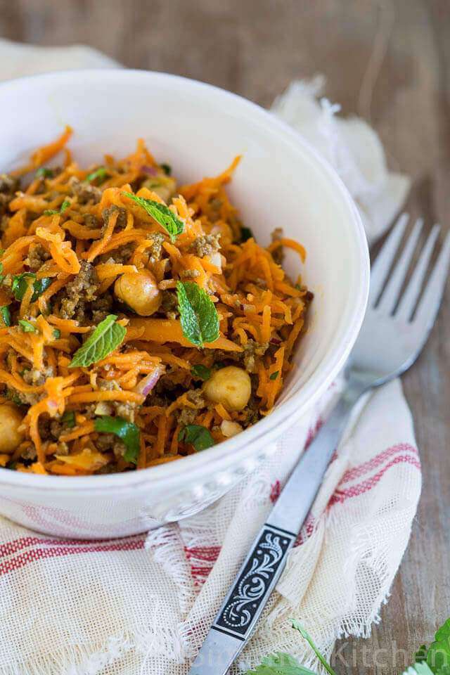 whole 30 carrot salad with hazelnuts | insimoneskitchen.com