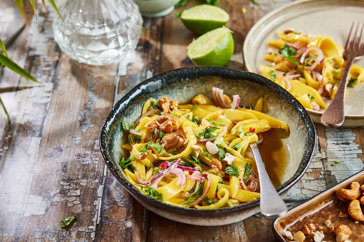 Green mango salad