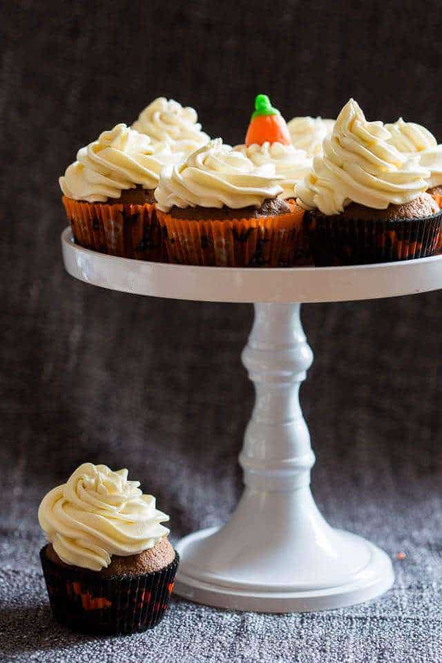 Halloween pumpkin cupcakes