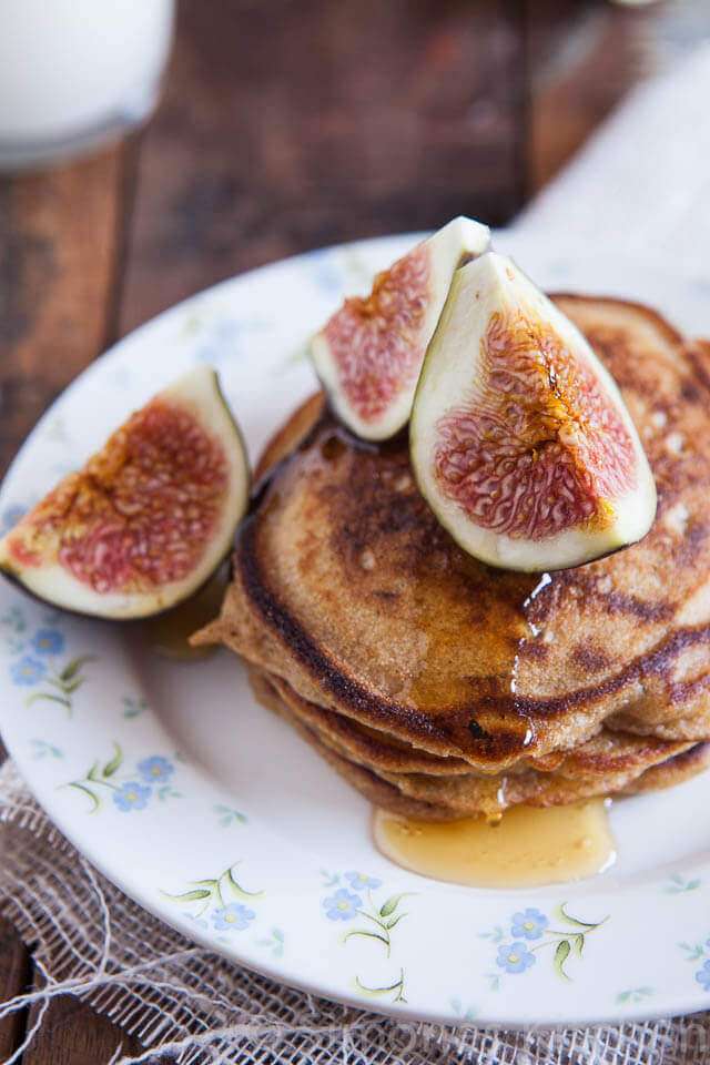 Pancakes with cranberries and figs