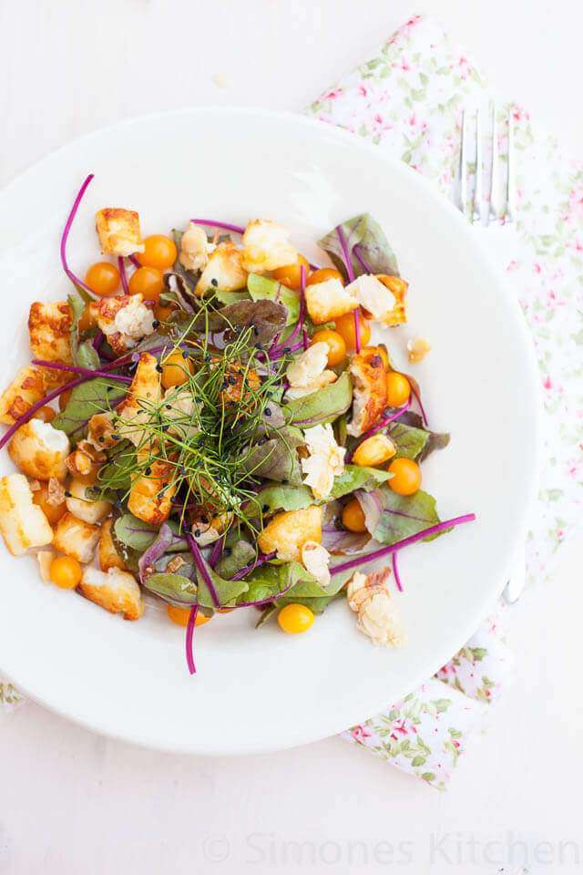 Salade met bietenblad en halloumi | insimoneskitchen.com