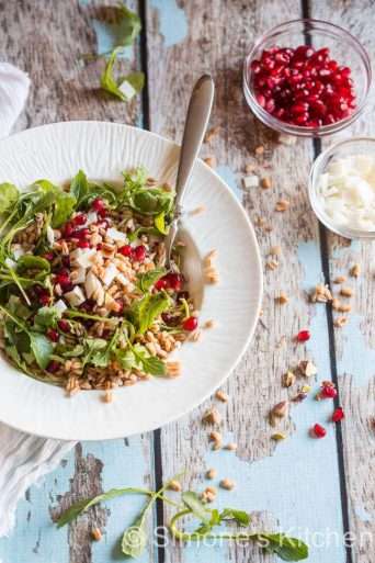 Farro salad with pomegranate and goat cheese | insimoneskitchen.com