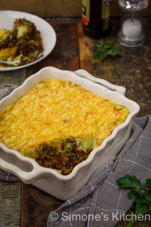 Kale ovendish with mashed potatoes | insimoneskitchen.com