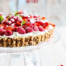 Strawberry cake for my blog birthday! | insimoneskitchen.com