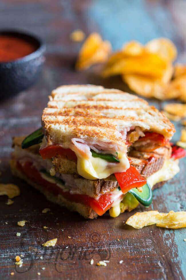 Deliciously grilled sandwich with jalapeno peppers | insimoneskitchen.com