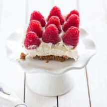 Cheesecake with raspberries | insimoneskitchen.com