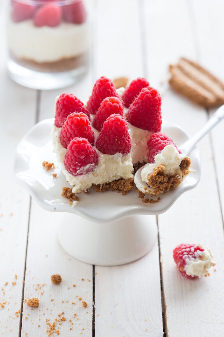 No bake raspberry cheesecake