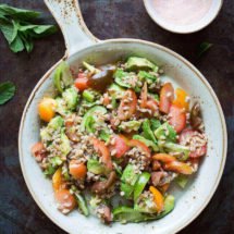 Farro salad with avocado and tomatoes | insimoneskitchen.com
