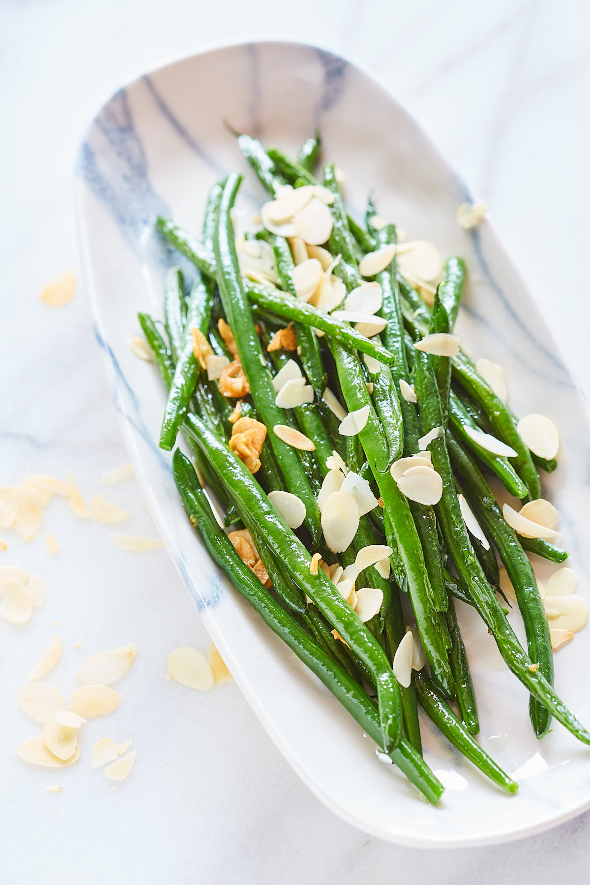 Garlic green beans