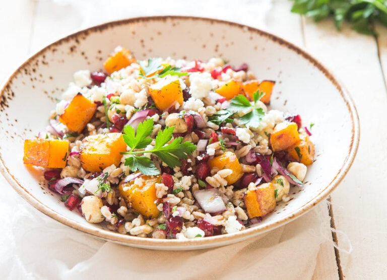 Spelt salad with roasted pumpkin
