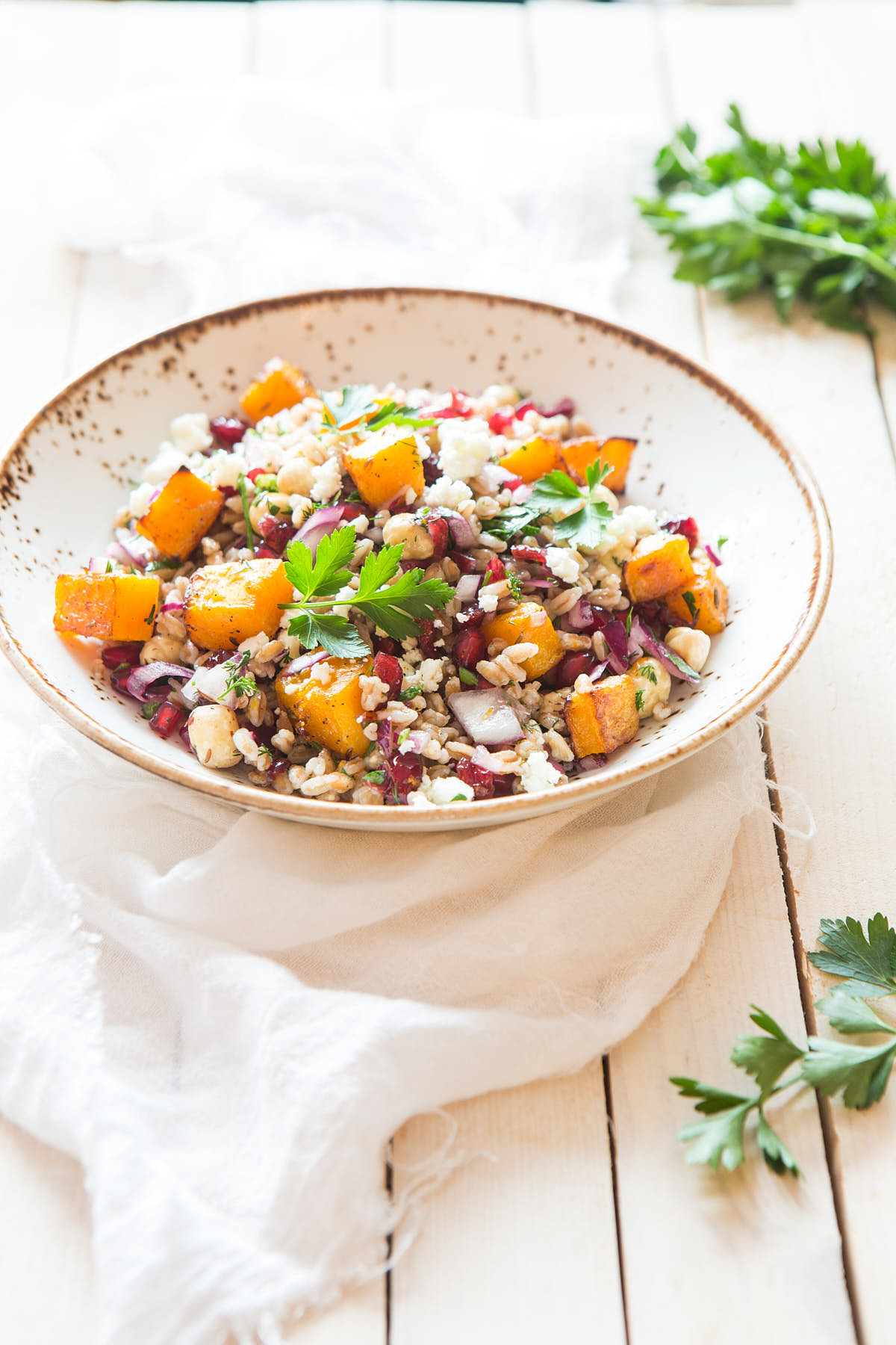 Spelt salad with roasted pumpkin