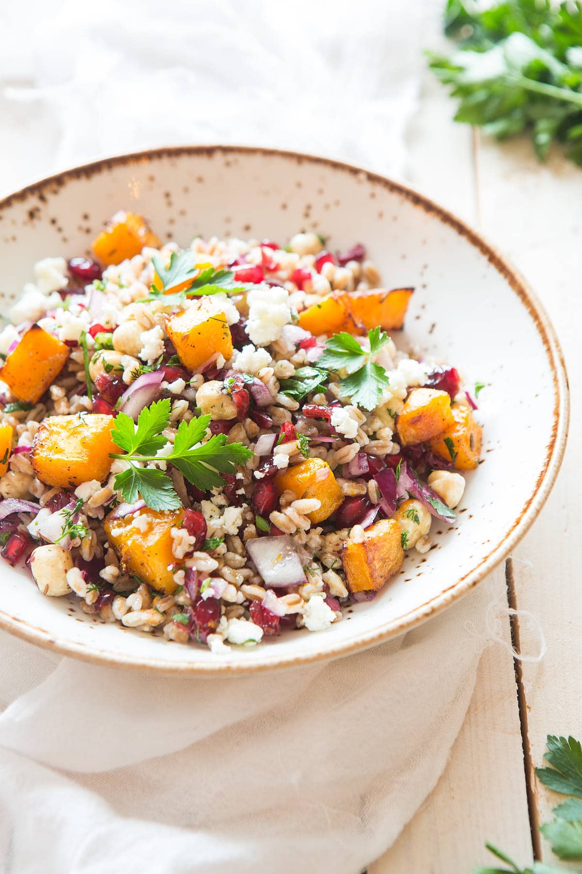 Spelt salad with roasted pumpkin