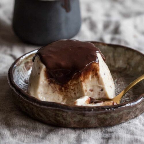 Peanut butter panna cotta with chocolate sauce