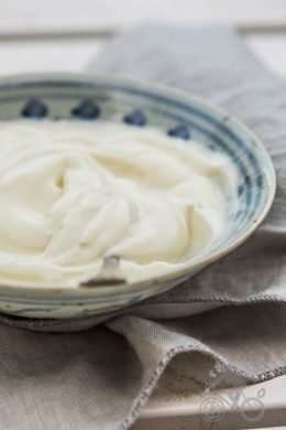 How to make vegan mayonaise | insimoneskitchen.com
