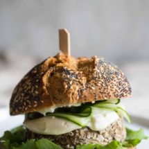 Vegetarian mushroom burger | insimoneskitchen.com