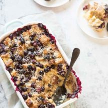 Sourdough breadpudding with blueberries | insimoneskitchen.com