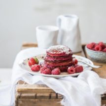 Glutenfree beetroot pancakes | insimoneskitchen.com
