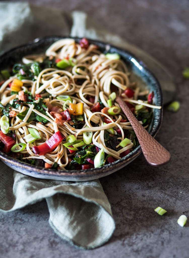 Noodles with spicy swiss chard | insimoneskitchen.com