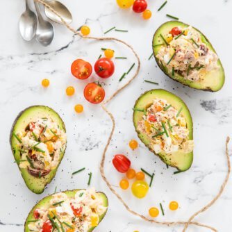 Avocado boats with tuna salad
