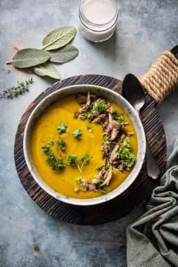 Pumpkin soup with chestnuts