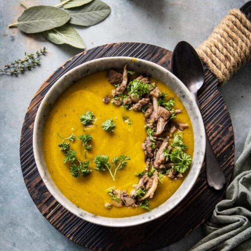 Pumpkin soup with chestnuts